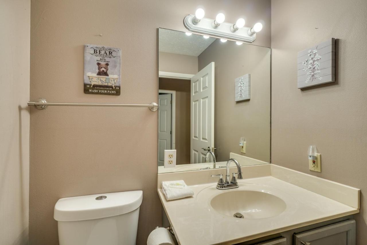 Gatlinburg Vacation Rental Balcony With Hot Tub! Bagian luar foto