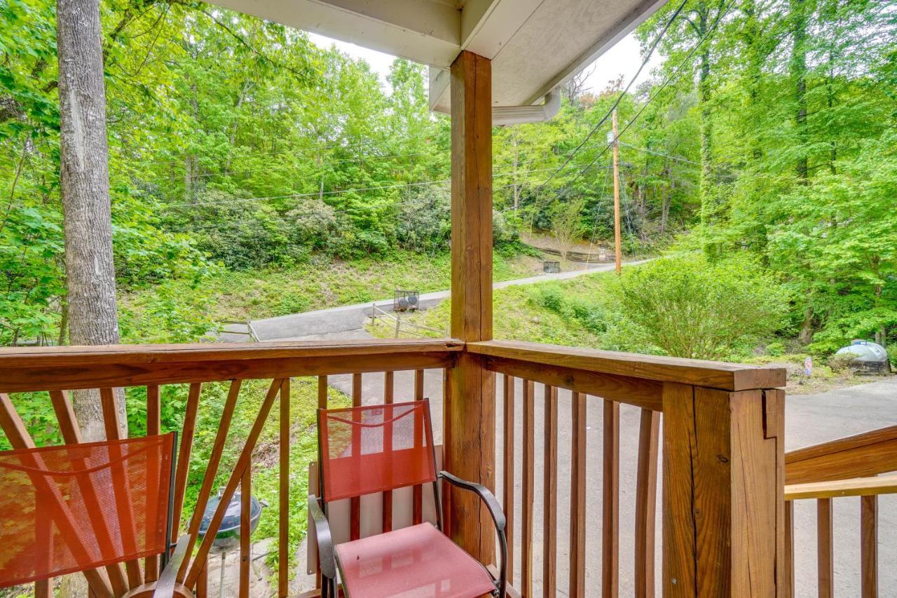 Gatlinburg Vacation Rental Balcony With Hot Tub! Bagian luar foto